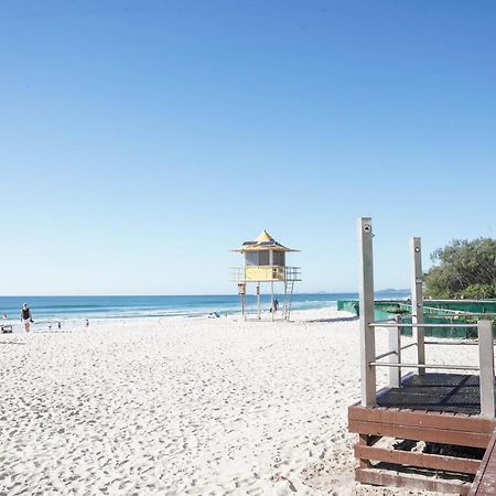 Broadbeach Apartment Level 10 With Beach Views Gold Coast Buitenkant foto