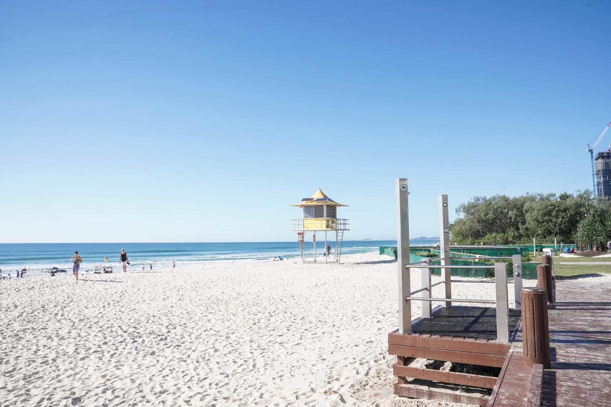 Broadbeach Apartment Level 10 With Beach Views Gold Coast Buitenkant foto